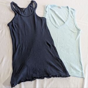 Two Splendid Tanks Navy And Teal Size *Small